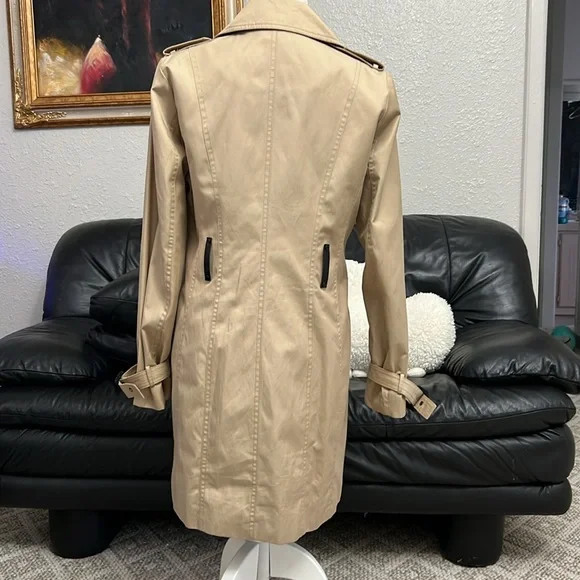 Michael Kors trench coat - Picture 5 of 5
